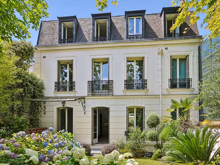 neuilly sur seine - saussaye - maison - 9 pièces - 300 m2- 5 chambres