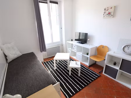 joli studio meuble