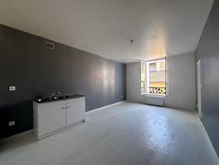 appartement 4 pièces à louer à brignoles