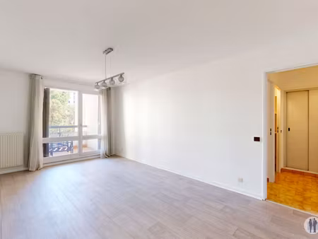 appartement t3 de 68m2 avec balcon + garage