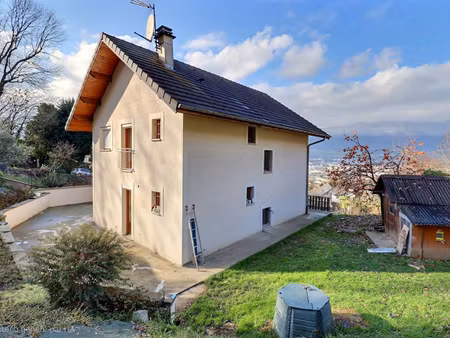 maison chambery 6 pièce(s) 559 m2