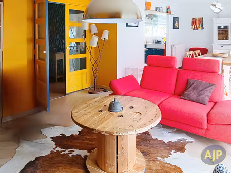appartement t3 rénové  très lumineux et au calme
