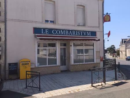 local commercial ombree d anjou ( combrée )