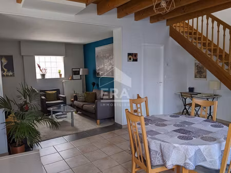 a vendre maison 2006 reze deux chambres  bureau nombreux rangements