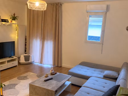 appartement villenoy 2 pièces 40 m2 + jardin + stationnement