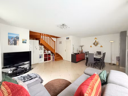 ivry sur seine   maison 4 pièce(s) 94 83 m²
