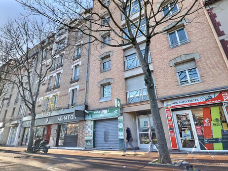 immeuble la courneuve 23 pièce(s) 549 m2