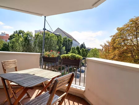 appartement calme en centre-ville  3 pièces  70 m2