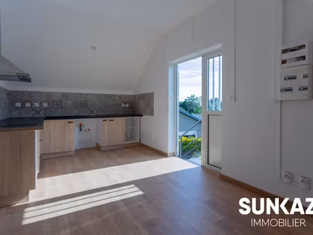 le tampon 3 mares - appartement f2 - 748€ cc - dispo le 16/07/2026