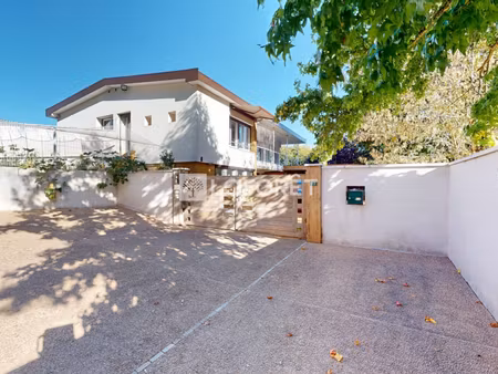 le perreon maison 7 pièces 197.77 m² - terrain 1 247m²