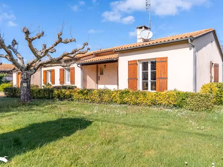 vente maison 4 pièces 111 m² lavergne (47800)