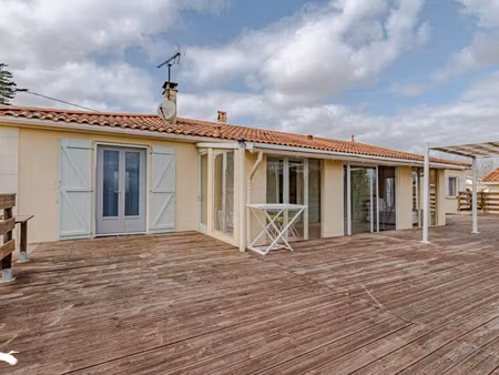 vente maison 6 pièces 150 m² la sauve (33670)