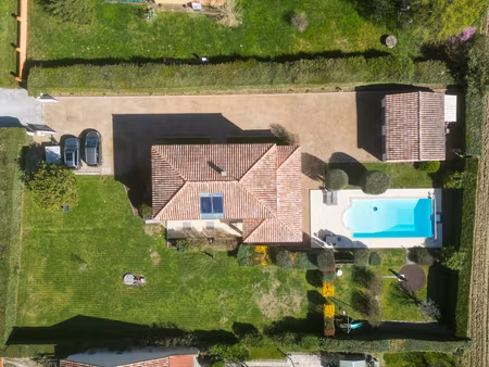 vente maison 8 pièces 201 m² saint-paul-cap-de-joux (81220)