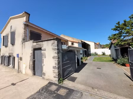 vente maison 6 pièces 126 m² riom (63200)