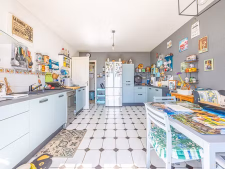 vente maison 5 pièces 128 m² celles-sur-belle (79370)