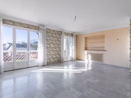 vente appartement 5 pièces 106 m² saint-gély-du-fesc (34980)