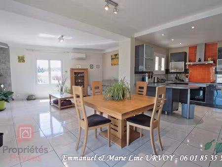vente appartement 5 pièces 115 m² châteaurenard (13160)