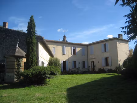vente maison 8 pièces 225 m² barsac (33720)