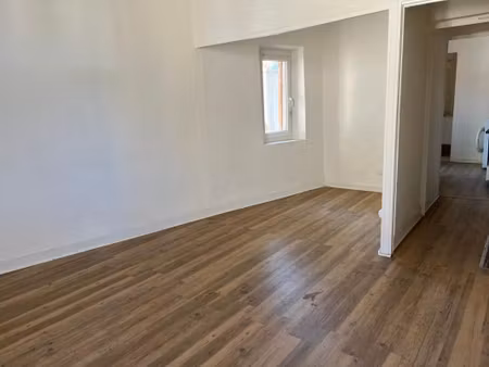 location appartement 1 pièce 26 m² à marseille 10 (13010)