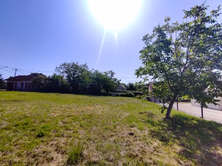 vente terrain 557 m² polliat (01310)