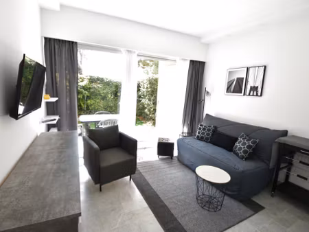 location appartement 1 pièce 17 m² à nice (06200)