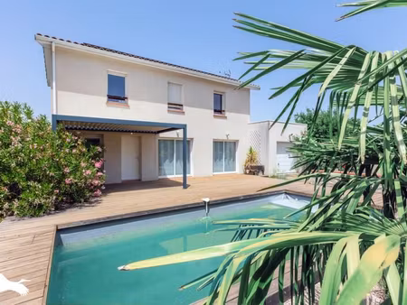 vente maison 4 pièces 98 m² l’isle-jourdain (32600)