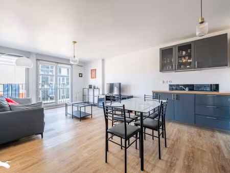 vente appartement 2 pièces 49 m² nantes (44300)