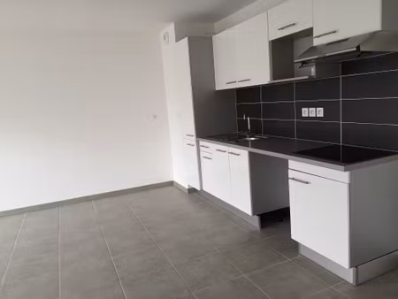 location appartement 4 pièces 83 m² à tournefeuille (31170)