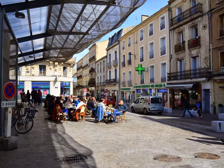 vente commerce 185 m² sète (34200)
