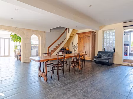 vente maison 6 pièces 187 m² cardan (33410)