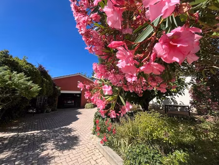 vente maison 5 pièces 190 m² auch (32000)