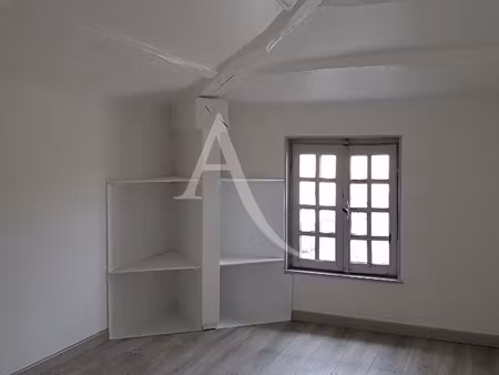 location appartement 3 pièces 53 m² à rochefort (17300)