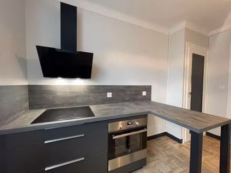 location appartement 2 pièces 54 m² à brest (29200)