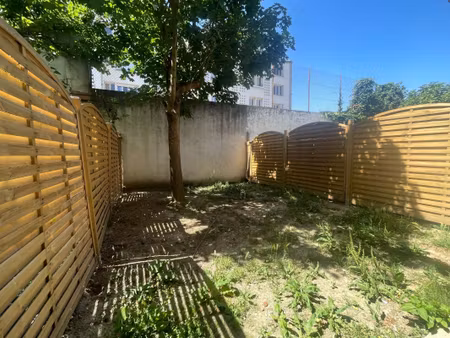 location maison 3 pièces 61 m² à toulouse (31300)