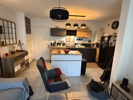 vente appartement 2 pièces 38m2 six-fours-les-plages 83140 - 163400 € - surface privée