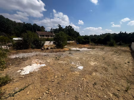 vente terrain 550 m² gréasque (13850)