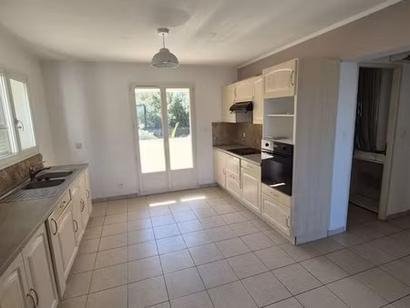 location appartement 3 pièces 67 m² à bastia (20600)