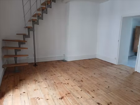 location appartement 2 pièces 55 m² à riom (63200)