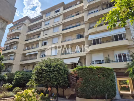 location appartement 2 pièces 53 m² à nice (06000)