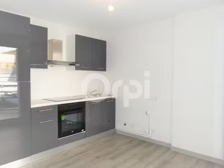 location appartement 3 pièces 61 m² à chambéry (73000)
