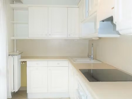 location appartement 3 pièces 74 m² à chambéry (73000)