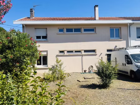 location maison 7 pièces 148 m² à peyrehorade (40300)