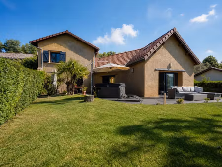 vente maison 4 pièces 135 m² saint-chef (38890)