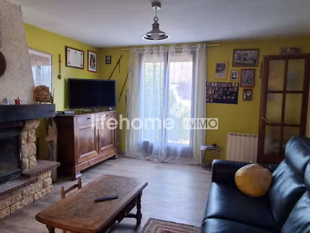 maison  4 pièces  3 chambres  75m2