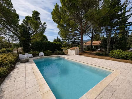 vente maison 5 pièces 154 m² saint-martin-de-la-brasque (84760)