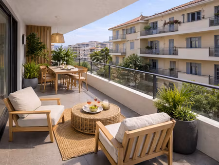 vente appartement 2 pièces 70 m² fréjus (83600)