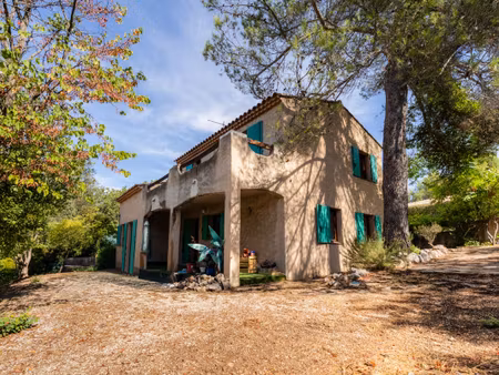 vente maison 5 pièces 130m2 le tholonet 13100 - 580000 € - surface privée