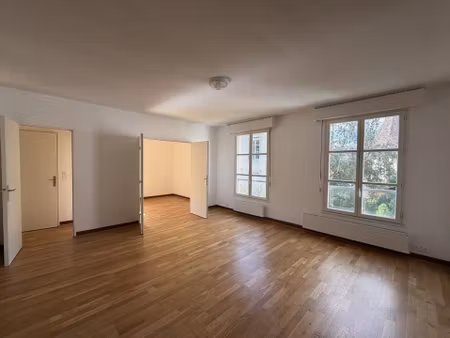 location appartement 5 pièces 101 m2 à chartres