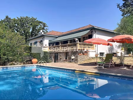 vente maison 5 pièces 132 m² castelginest (31780)
