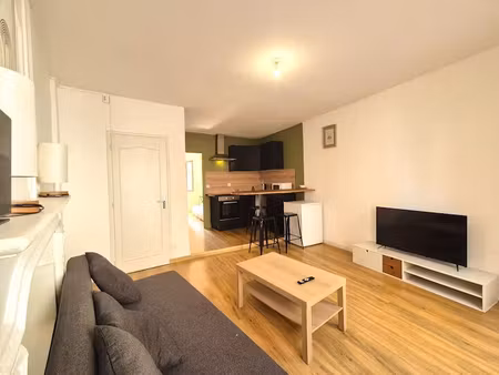 location appartement 2 pièces 34 m² à reims (51100)